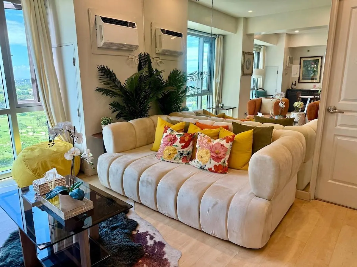 Spacious Tropics With Golf View In Bgc Μανίλα 0*,